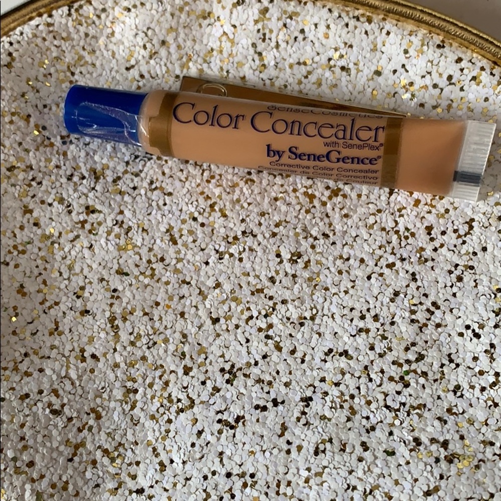 SeneGence Concealer